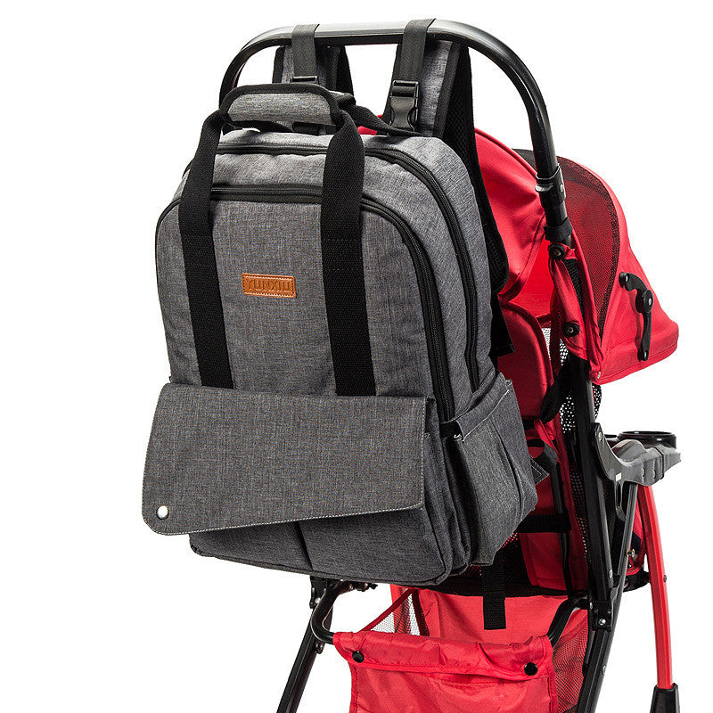 Large capacity mummy bag